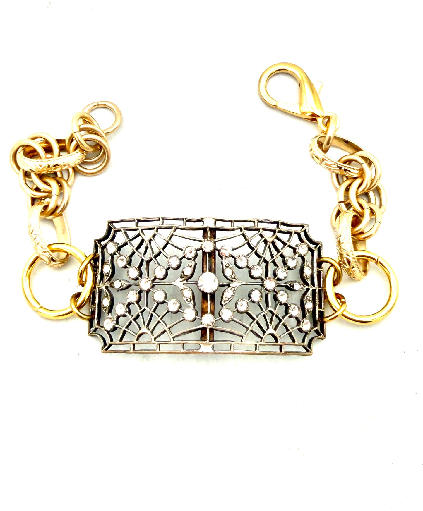 Parisian Buckle