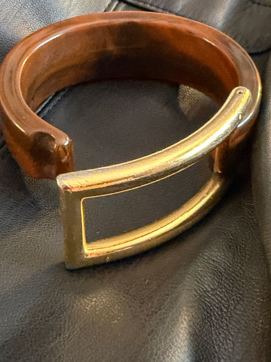 Golden Arc Bracelet