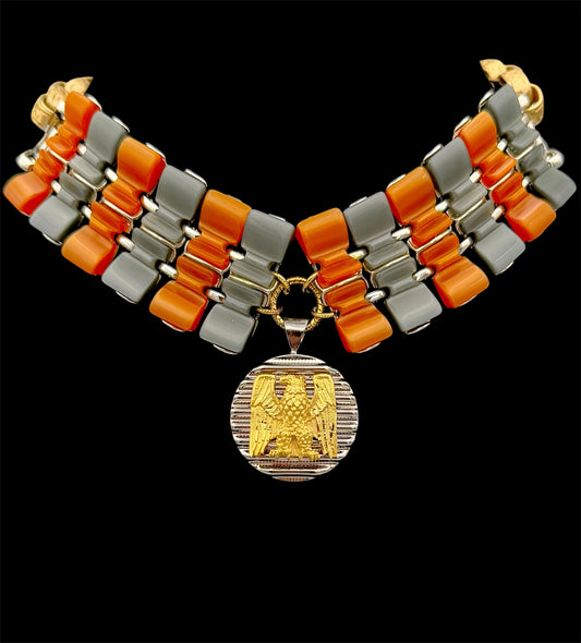 Crest Collar