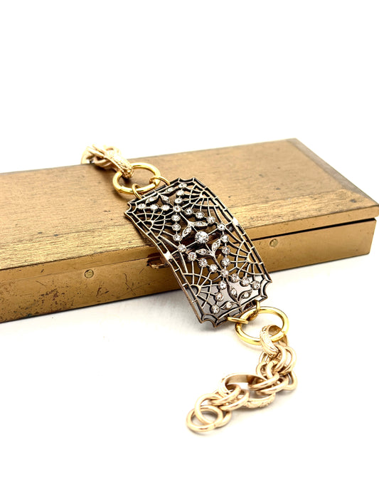 Parisian Buckle