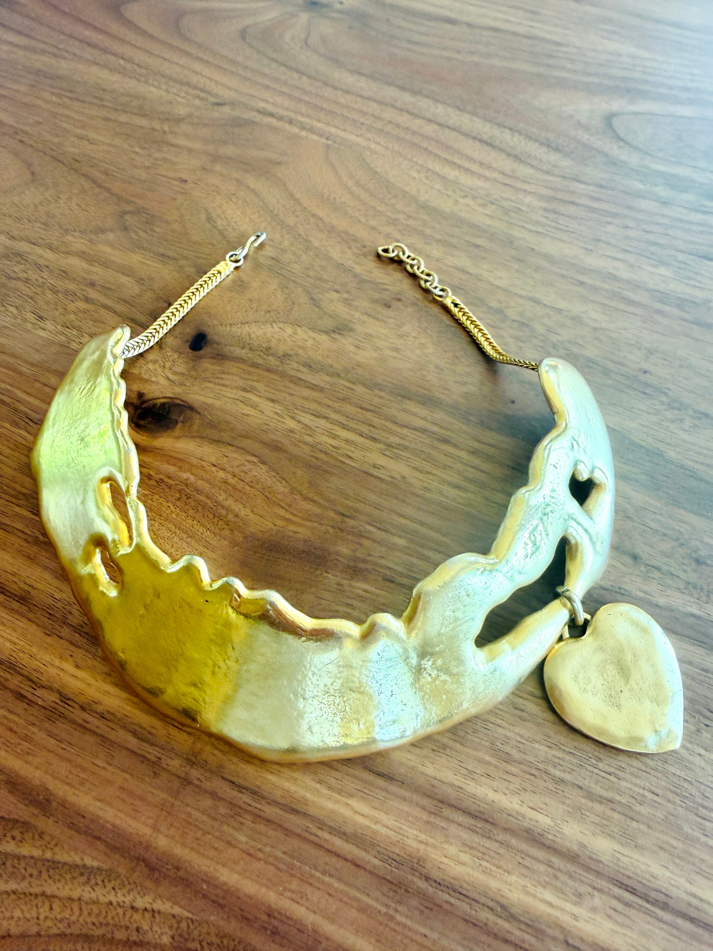 Heart of the Matter Collar