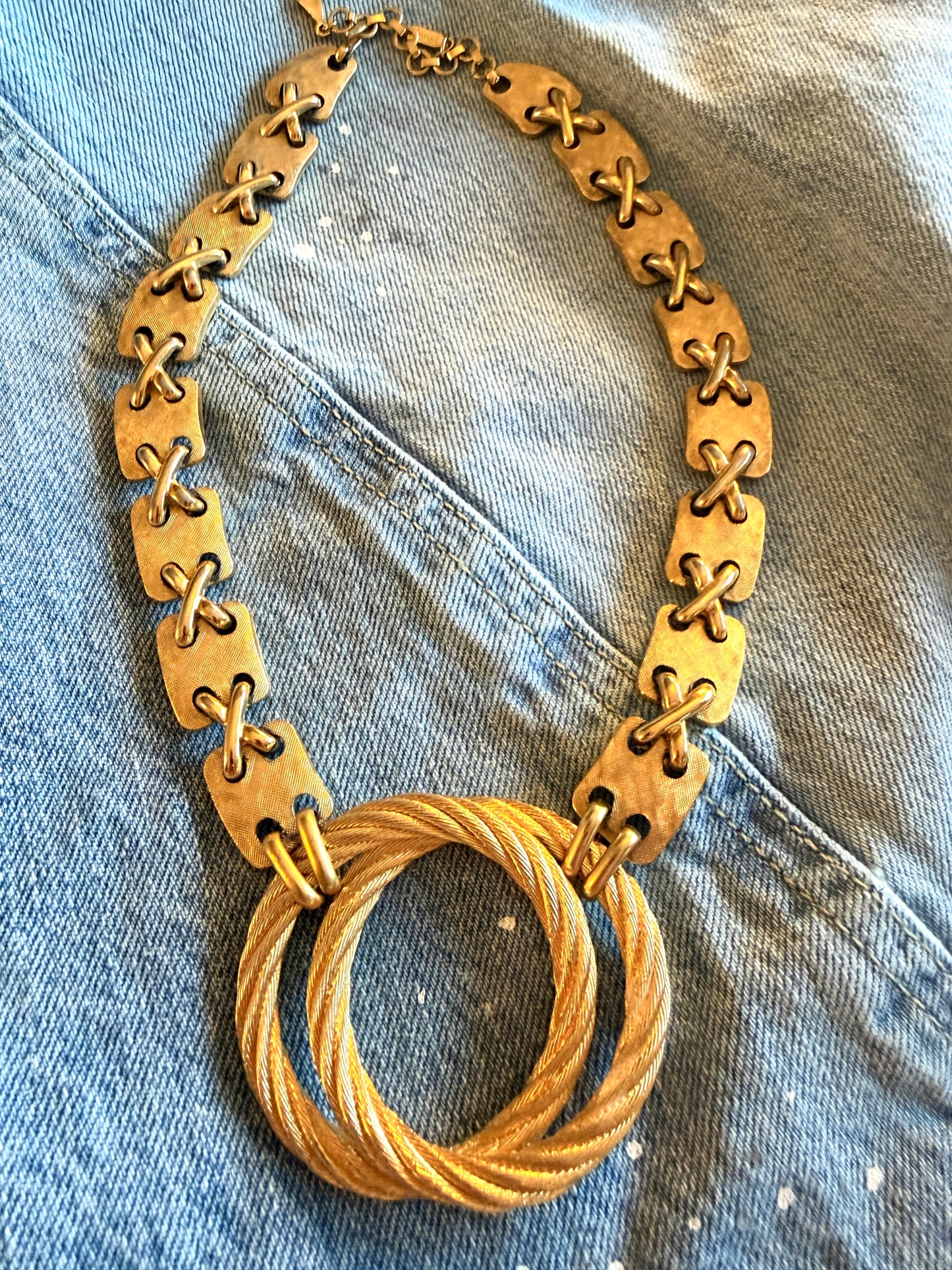 Golden Alignment